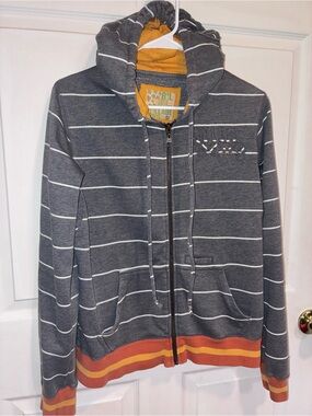 Vintage Billabong Gray Hoodie with Mustard Yellow Accents